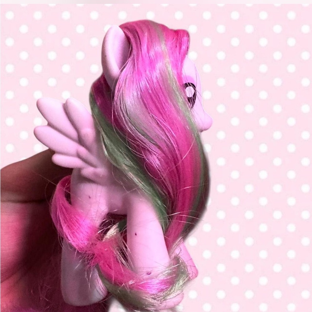 My Little Pony BlossomForth G4 Brushable - Picture 2 of 3